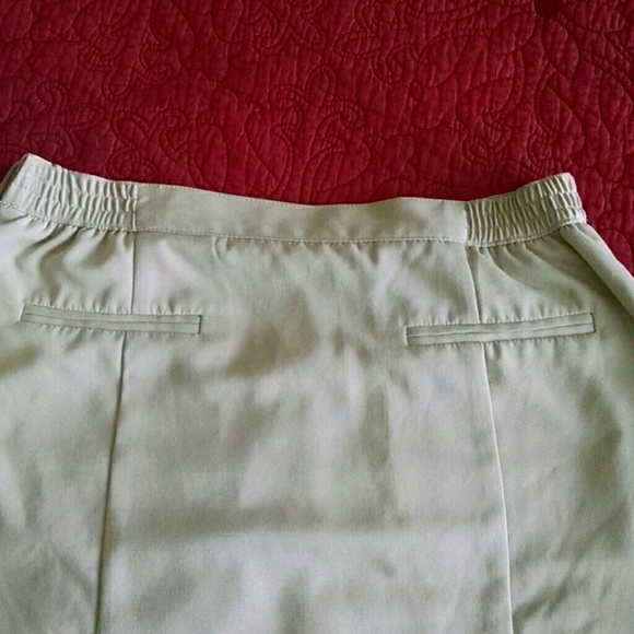 5/$25  petite khaki skort, school uniform - Picture 7 of 7